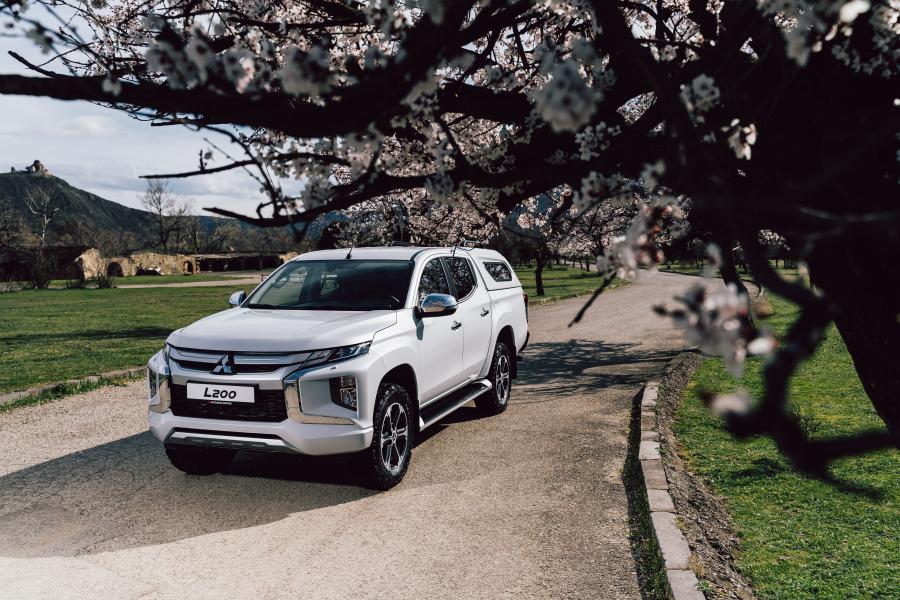 Mitsubishi L200 Double Cab 2019 года  (CIS) (фото 16 из 40)